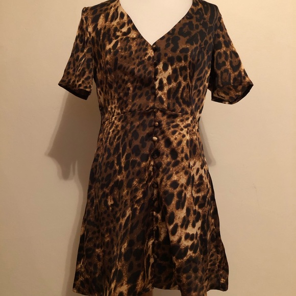 NWT Nasty Gal Leopard Print Button Front Dress - Picture 12 of 16